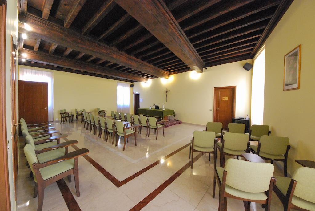 Villa Santa Maria Dell'Arco - Centro Oreb Cazzago San Martino Zewnętrze zdjęcie