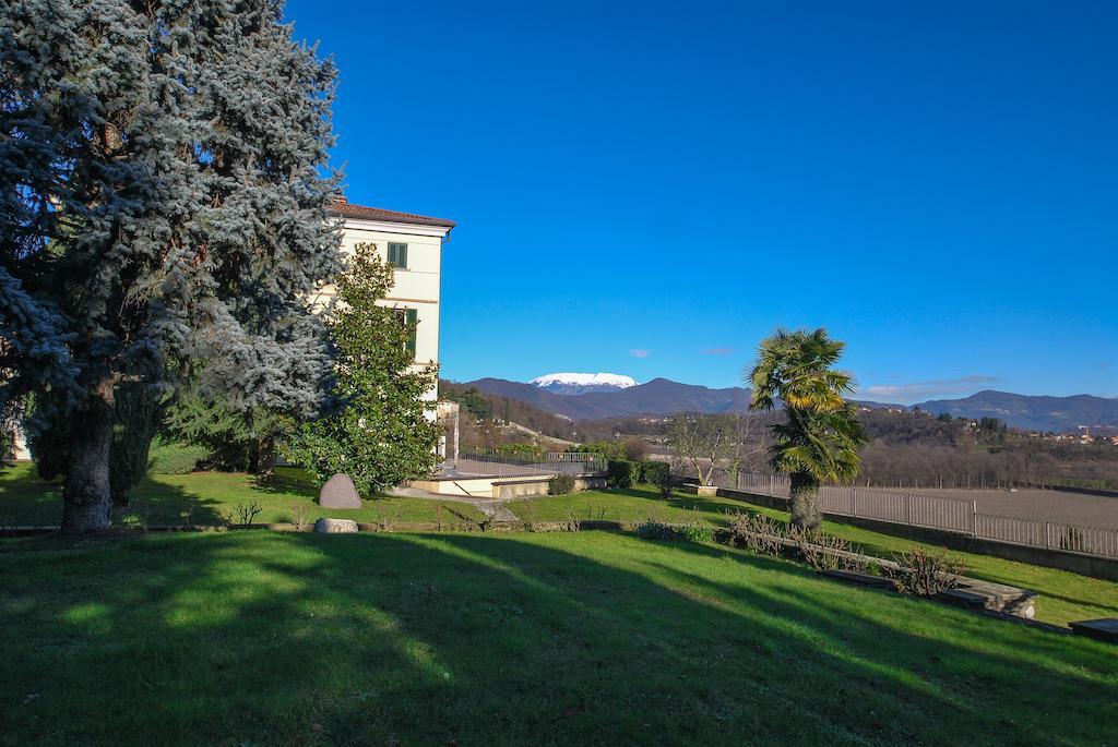 Villa Santa Maria Dell'Arco - Centro Oreb Cazzago San Martino Zewnętrze zdjęcie